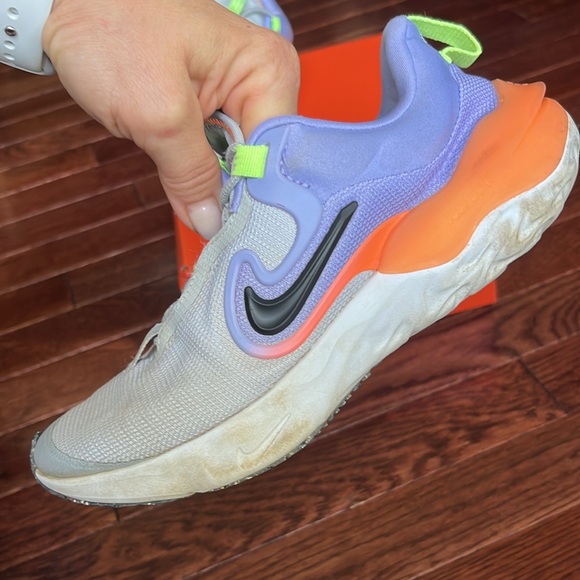 NIKE Run Flow kids shoes - Picture 6 of 14